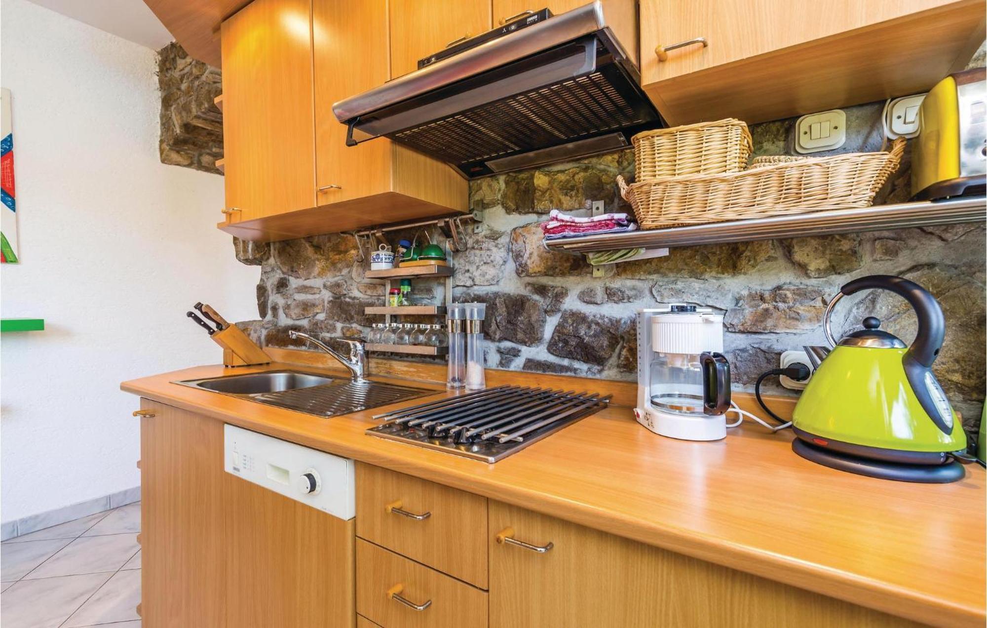 Gorgeous Apartment In Rijeka With House Sea View Exterior photo